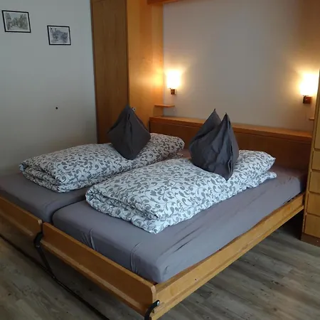 Apartamento Parkweg 9-402 Appartement-fewo 2-bettwohnung By Interhome